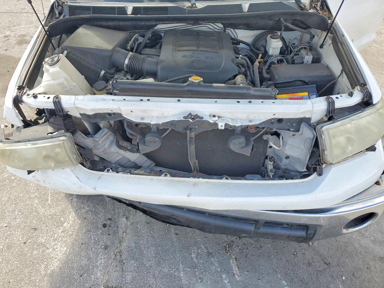 2011 Toyota Tundra Grade