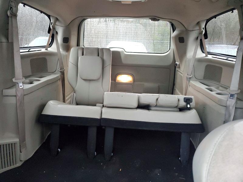 2013 Chrysler Town & Country Limited