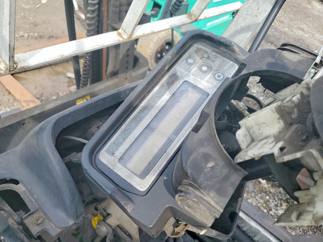 2016 Unicariers 2016 Unicarriers Forklift