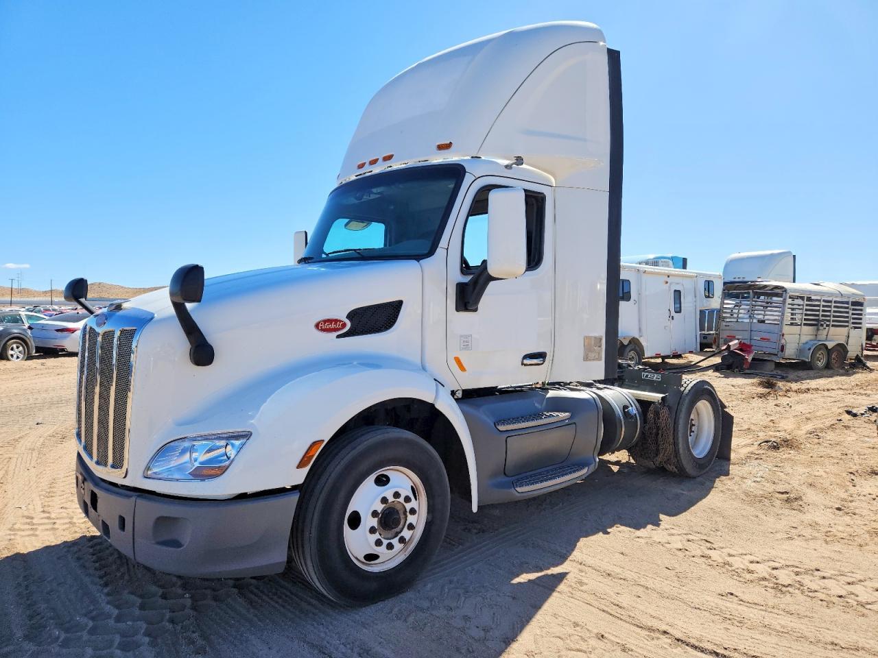 2018 Peterbilt 579 Semi Truck