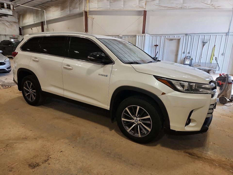 2019 Toyota Highlander Hybrid xle