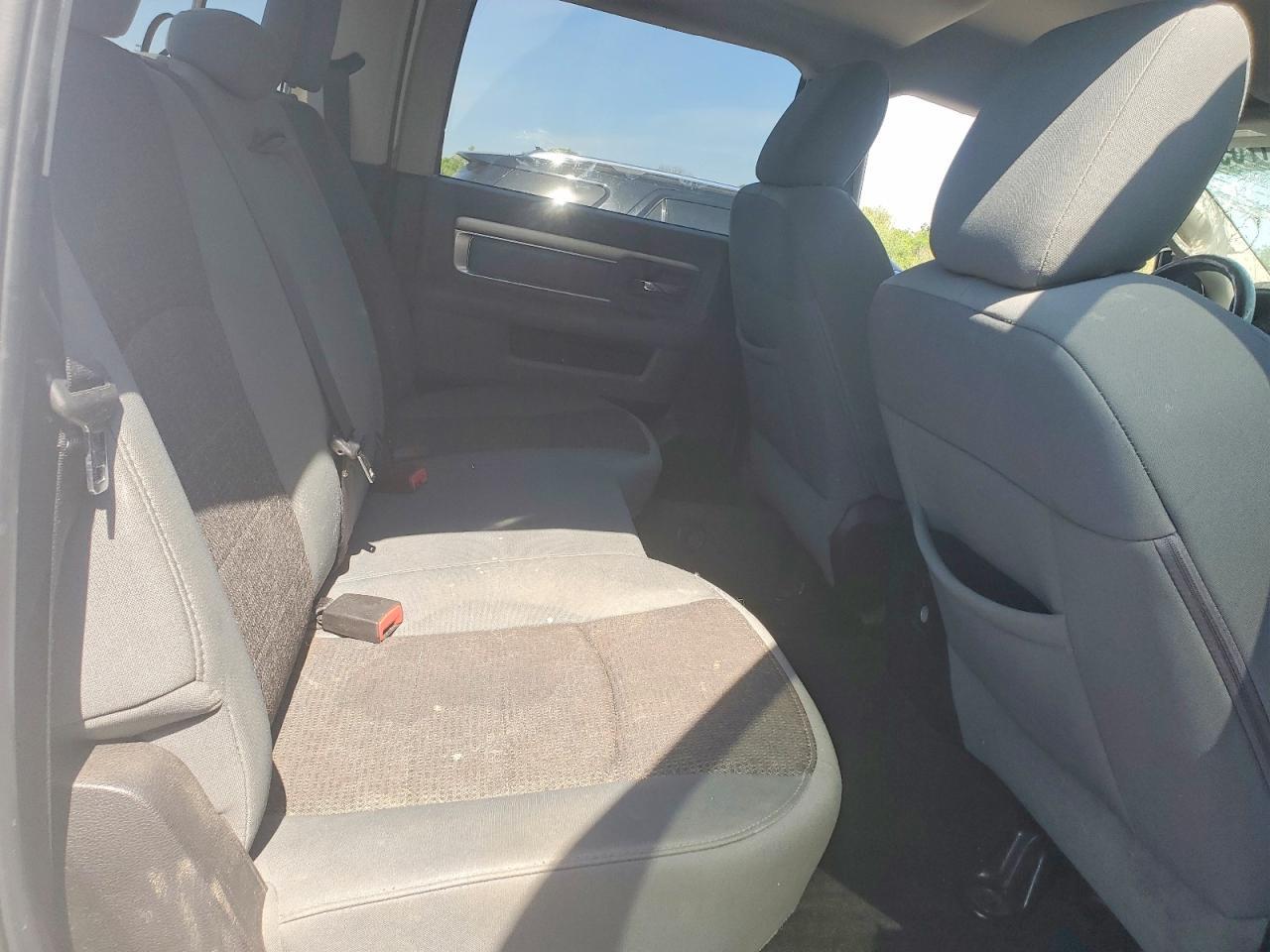 2013 Dodge RAM 1500 SLT