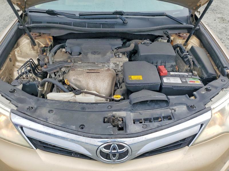 2012 Toyota Camry l