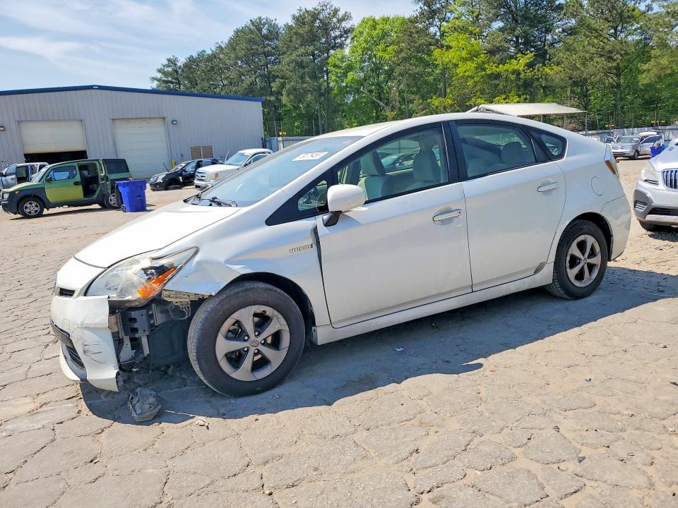 2015 Toyota Prius two