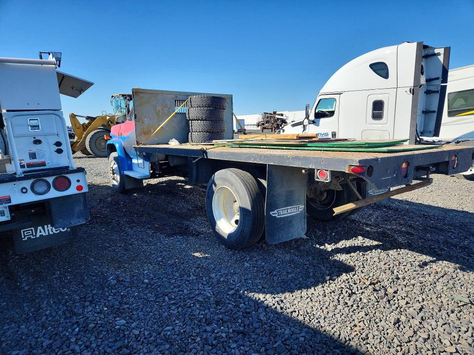 1981 Chevrolet 3800 Flatb