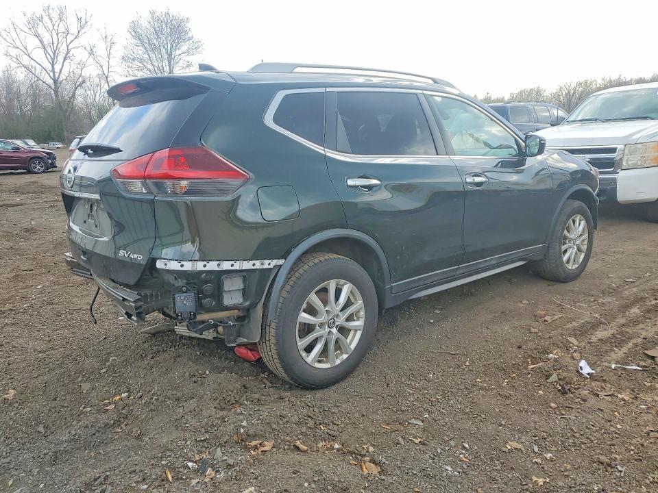2020 Nissan Rogue sv
