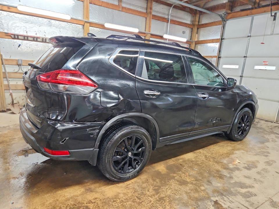 2018 Nissan Rogue sv