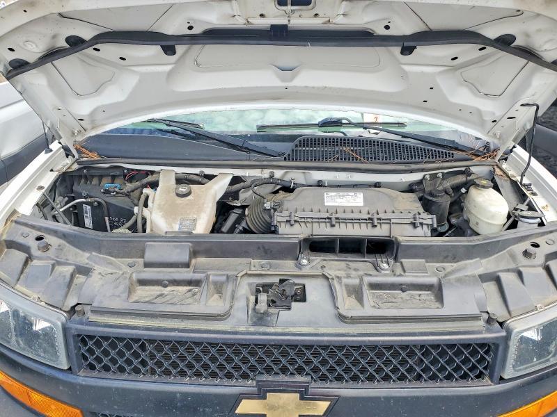 2021 Chevrolet Express Delivery Truck