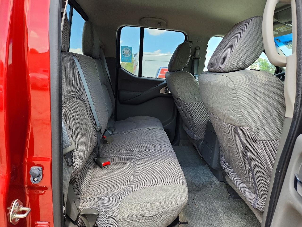 2016 Nissan Frontier SV