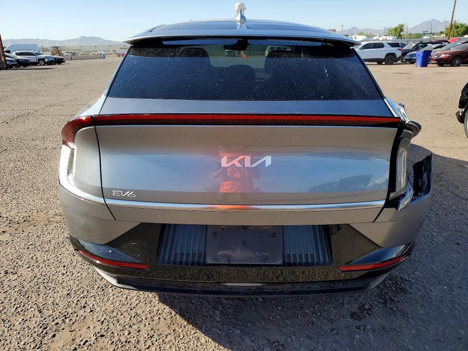 2023 KIA EV6 Wind