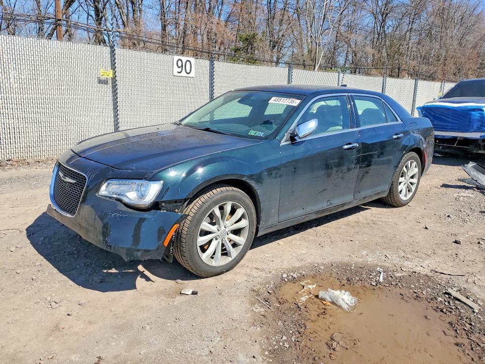 2016 Chrysler 300 Limited