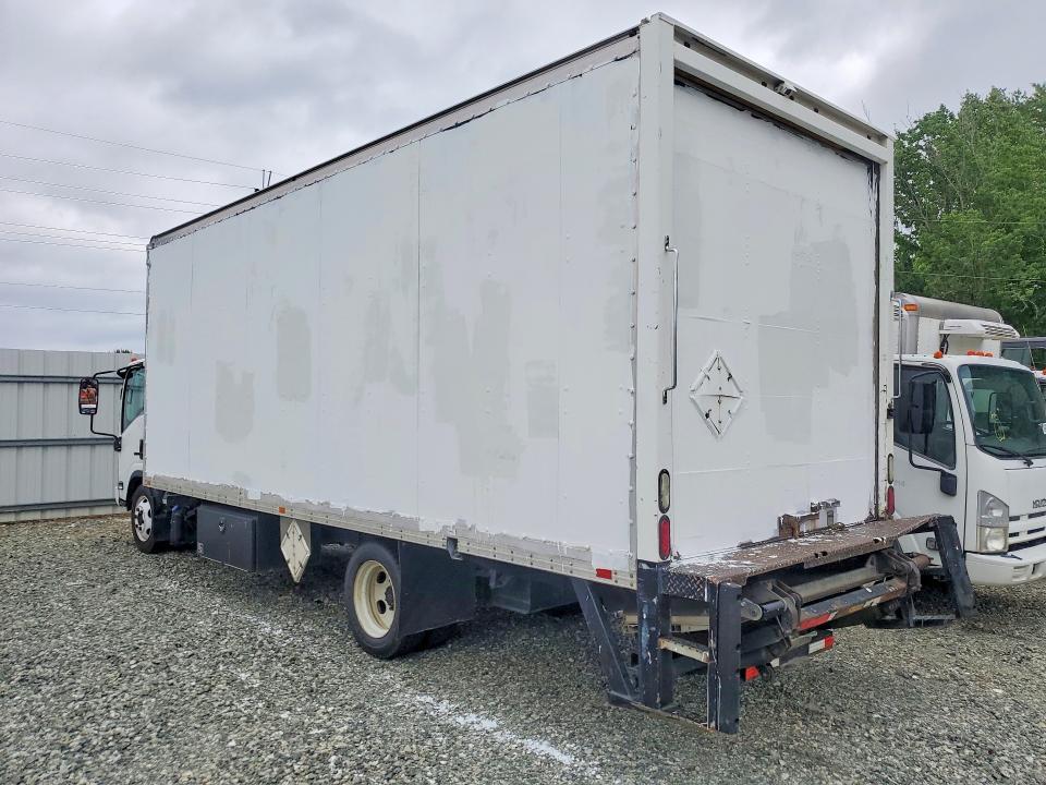 2017 Isuzu NRR BOX Truck
