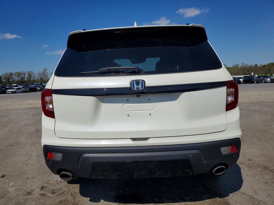 2019 Honda Passport Elite