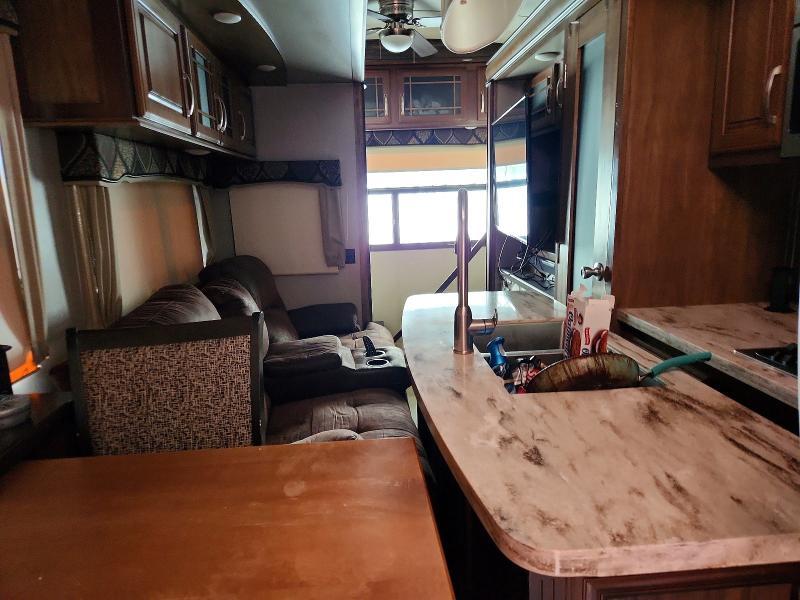 2018 Keystone Montana Camper