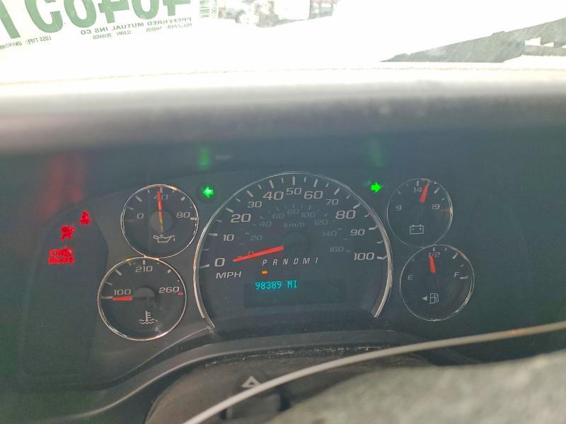 2017 Chevrolet Express G3500 Delivery Truck