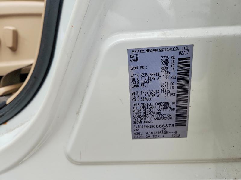 2017 Nissan Pathfinder sv