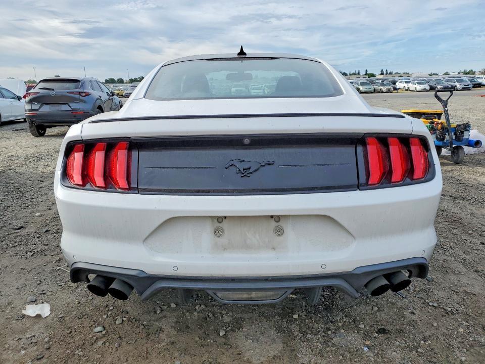 2020 Ford Mustang