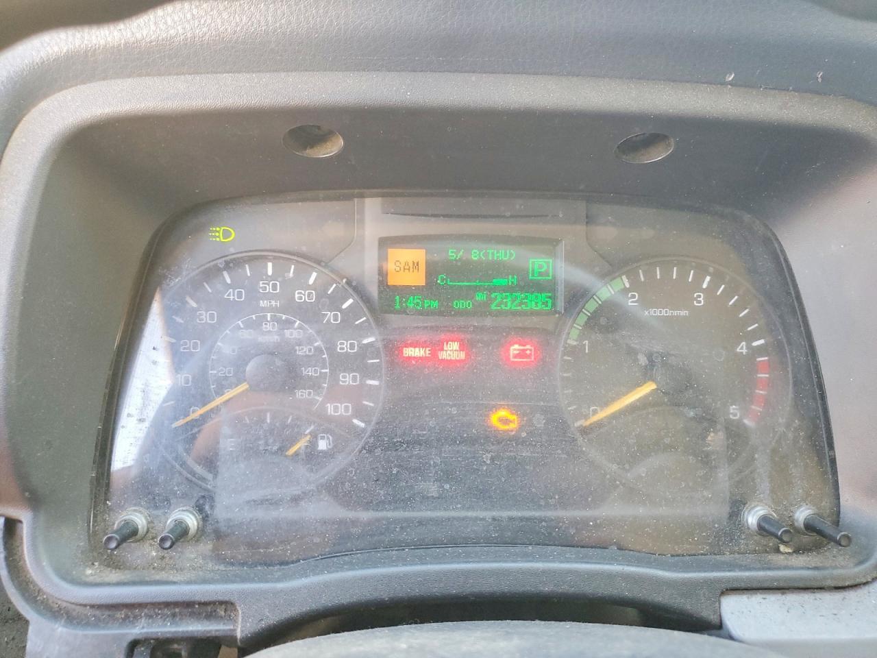 2014 Mitsubishi Fuso BOX Truck
