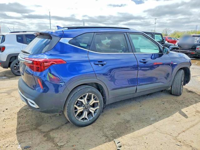 2023 KIA Seltos ex