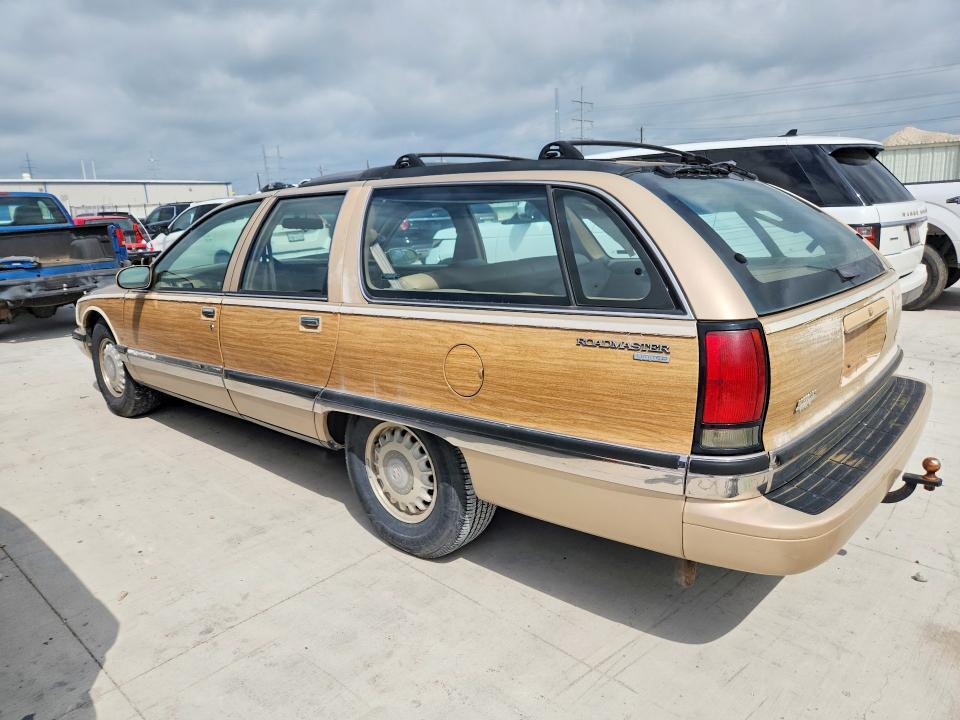 1996 Buick Roadmaster Base