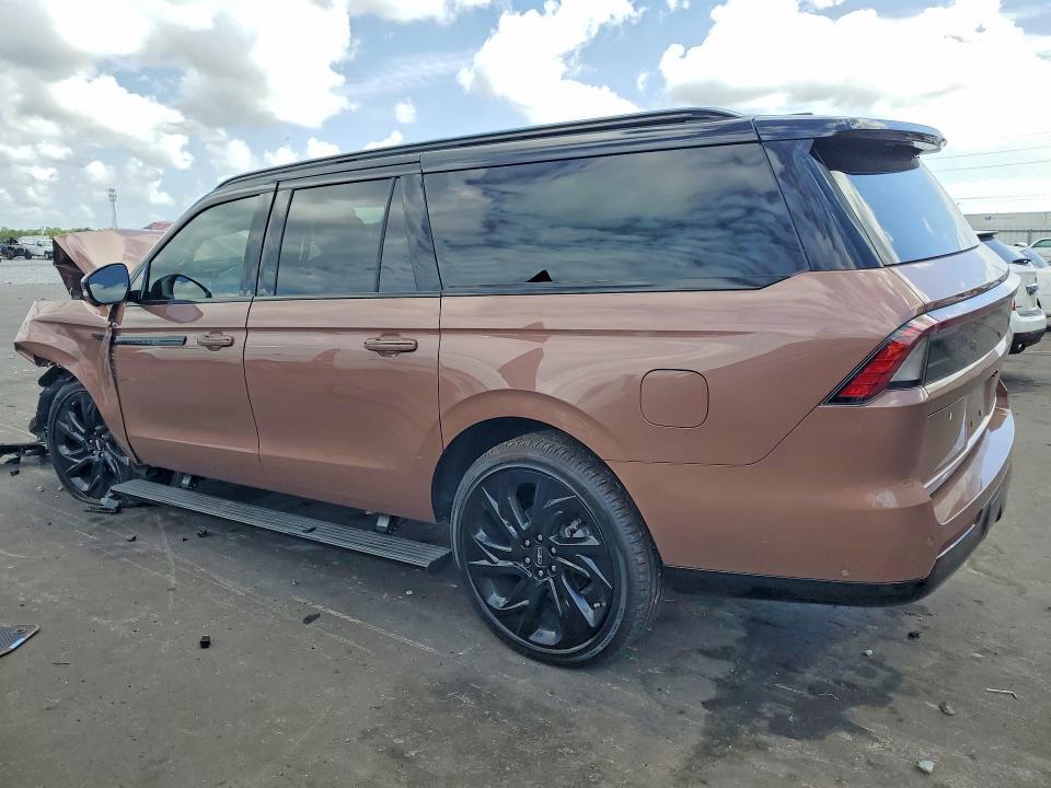 2025 Lincoln Navigator l Black Label