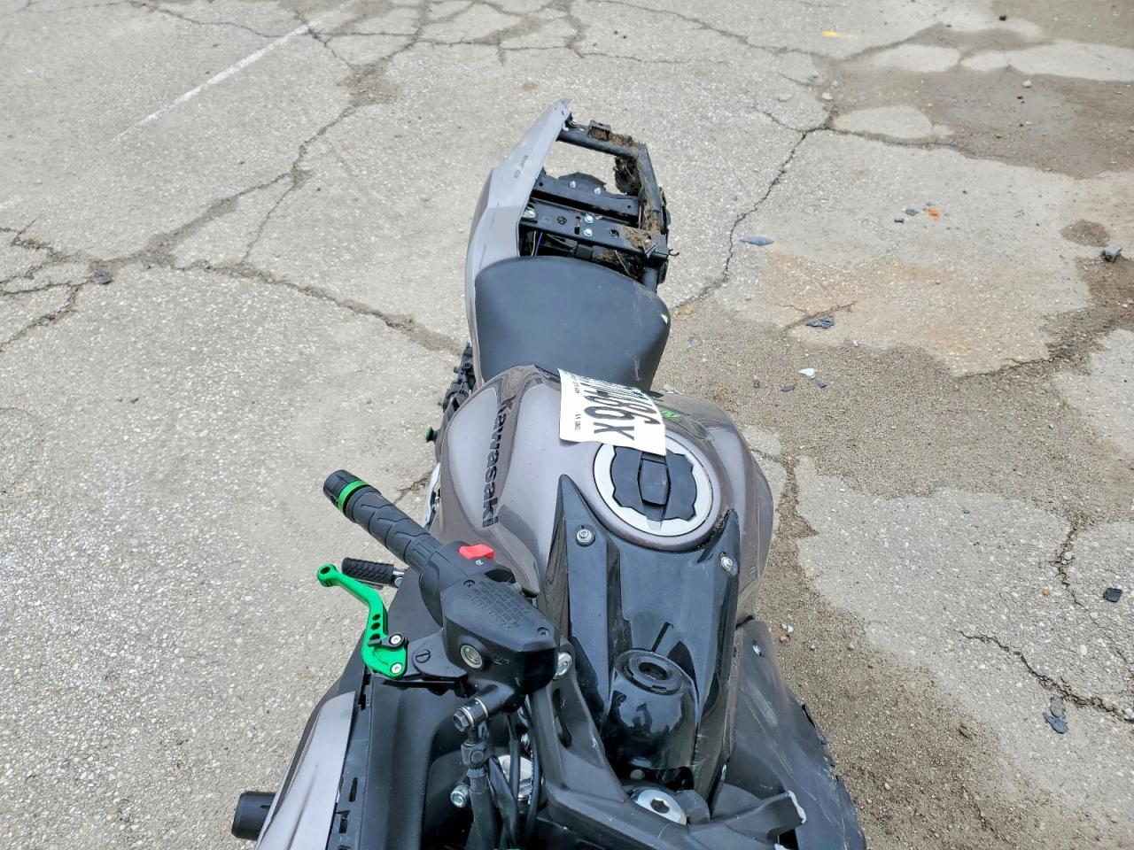 2021 Kawasaki EX650 N