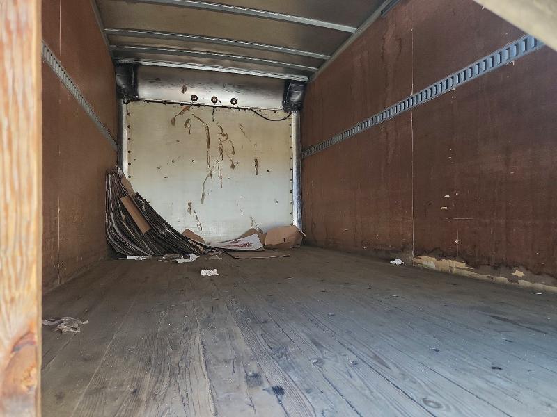 2006 GMC Savana BOX Truck