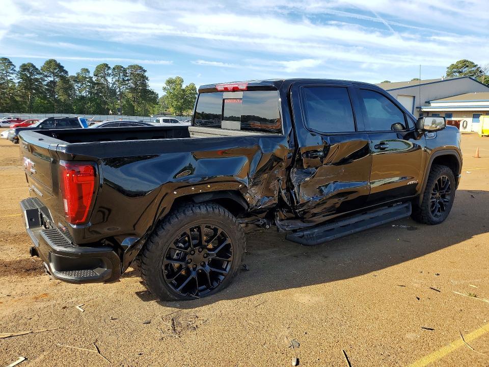 2025 GMC Sierra K1500 AT4