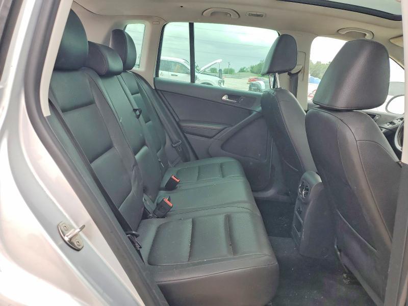 2012 Volkswagen Tiguan s