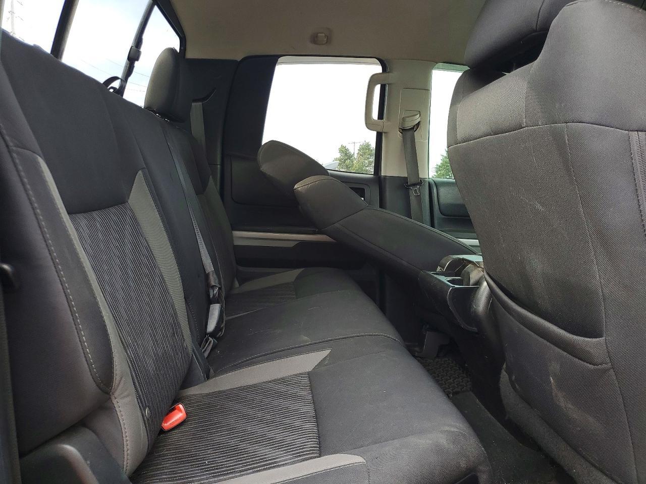2015 Toyota Tundra SR
