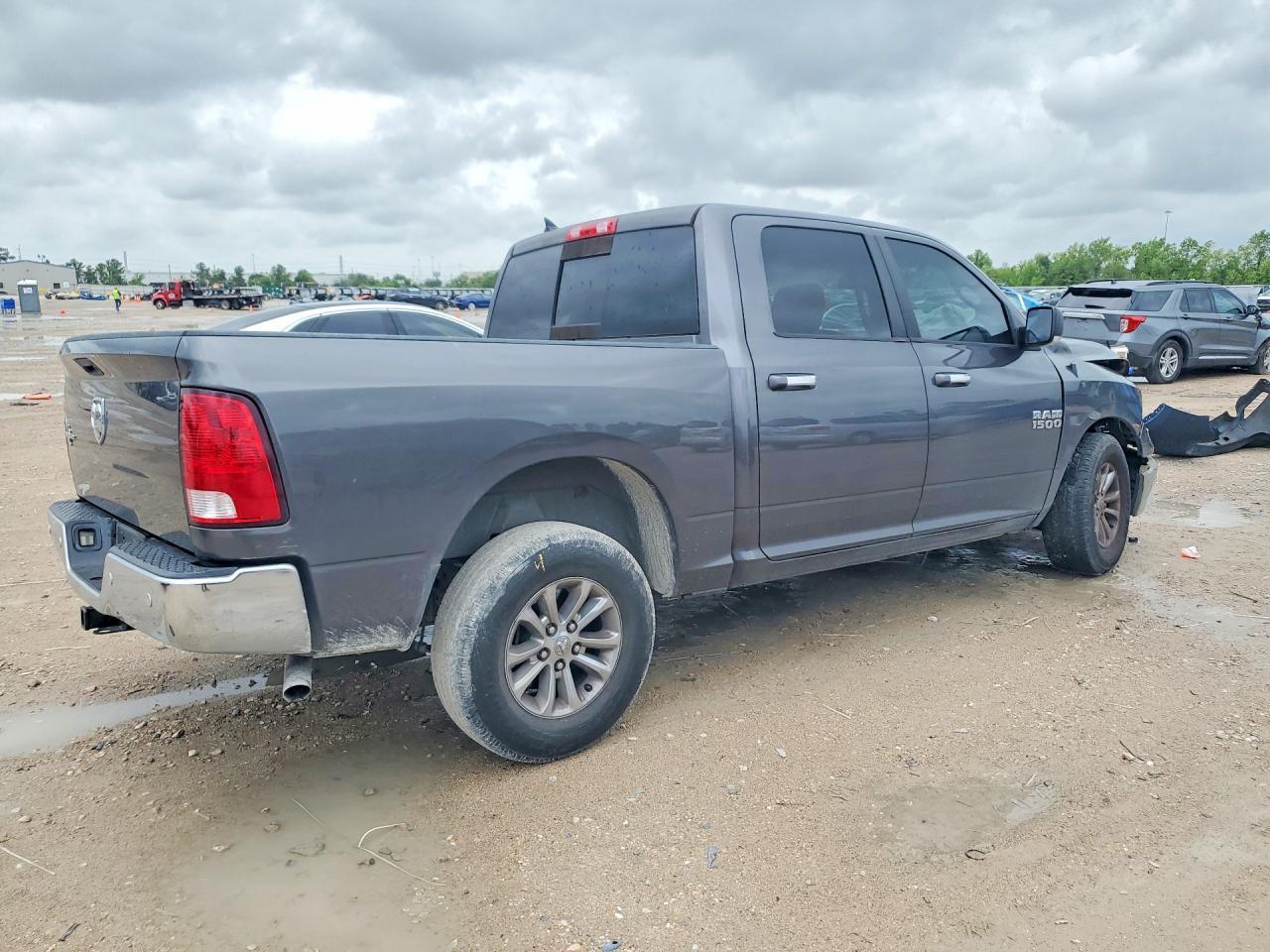 2016 Dodge RAM 1500 SLT