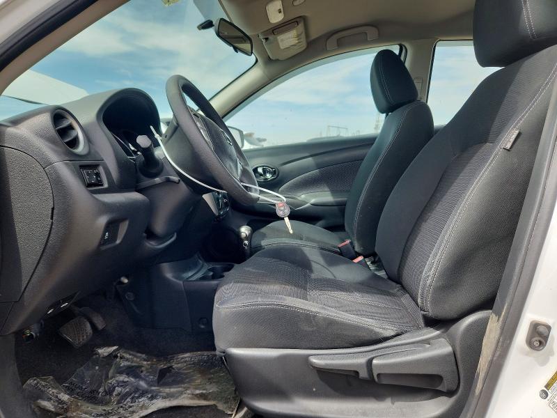 2016 Nissan Versa 1.6 sv