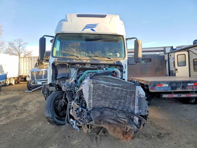 2016 Volvo VN VNL