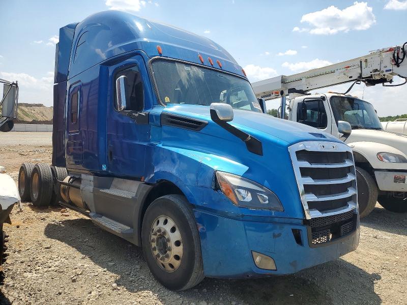 2019 Freigliner 2019 Freightliner Cascadia 126 Semi Truck