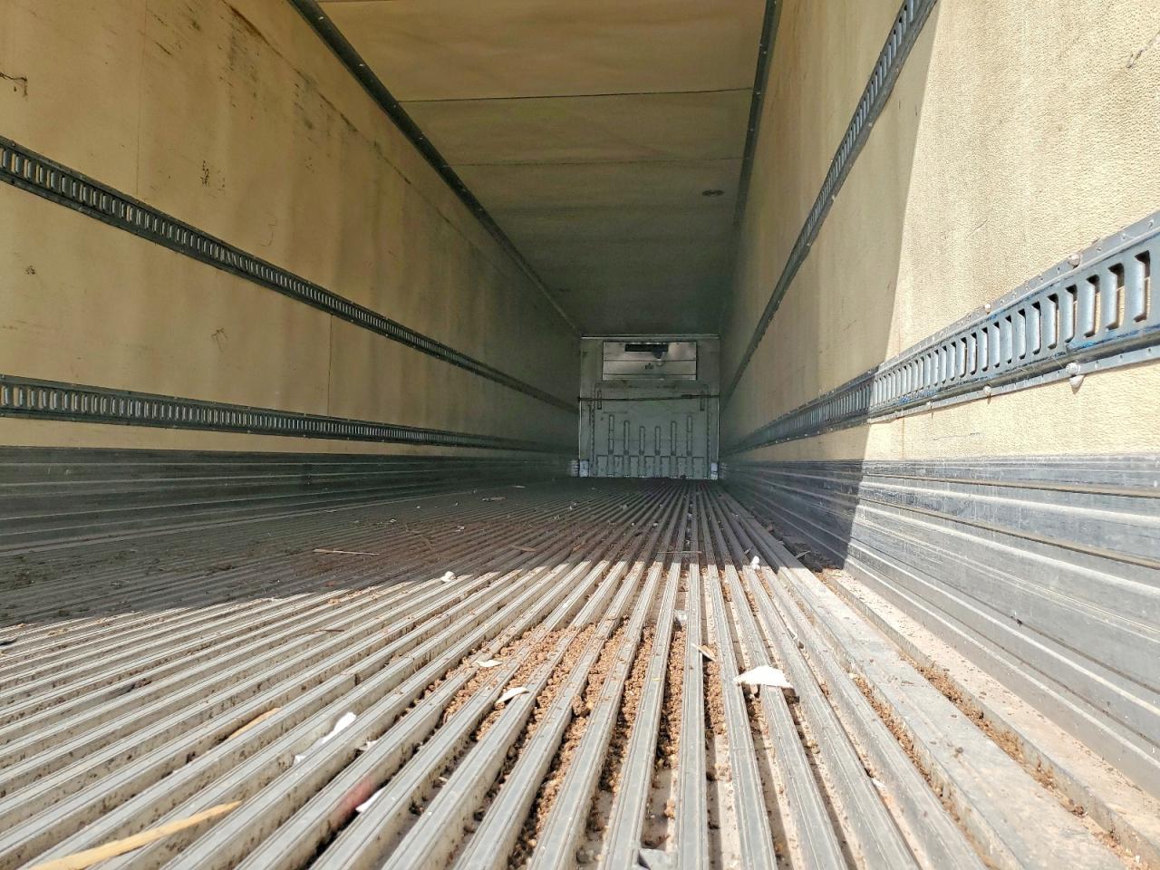 1997 Utility VS2RA Refrigerated Van Trailer