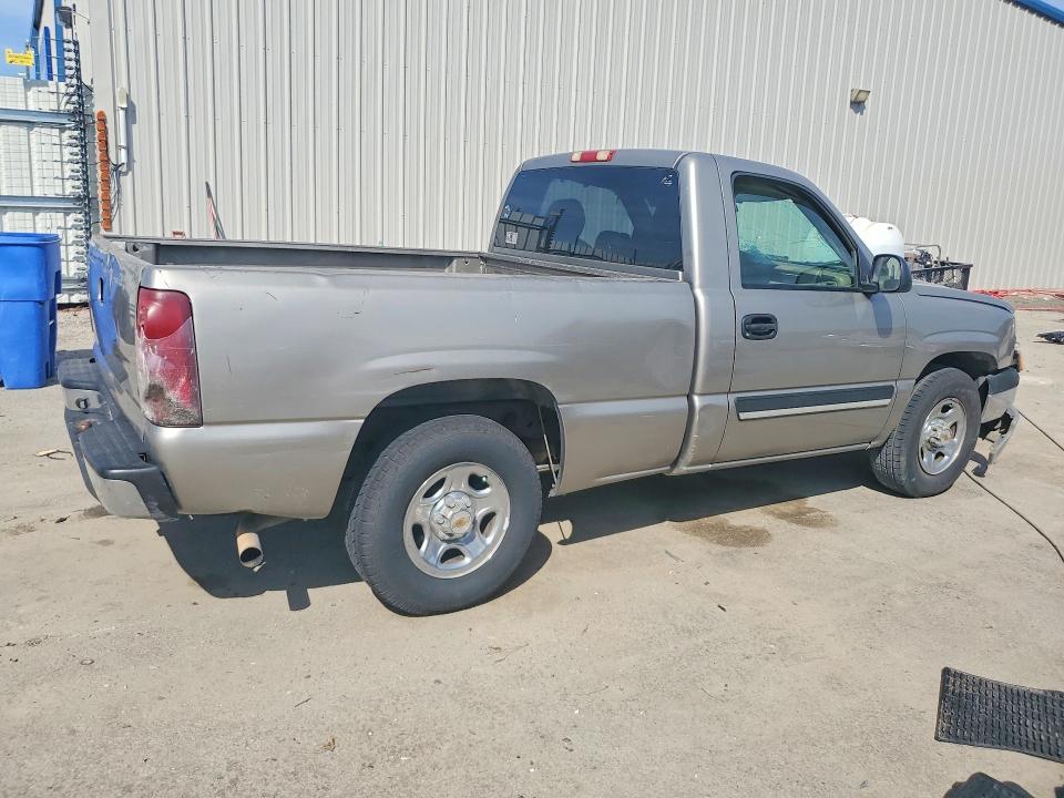 2003 Chevrolet Silverado C1500