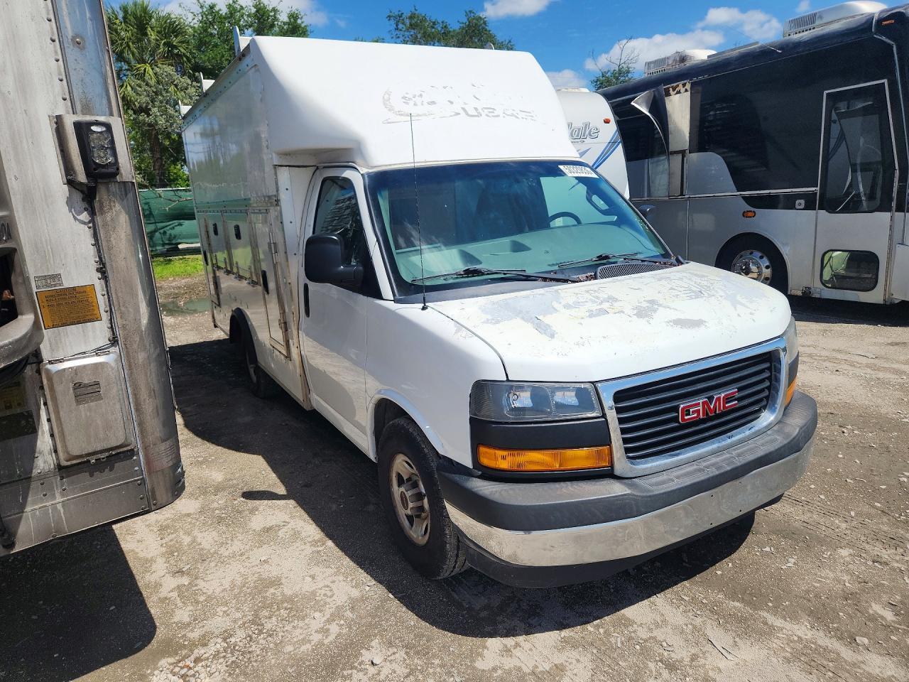 2018 GMC Savana Delivery Van
