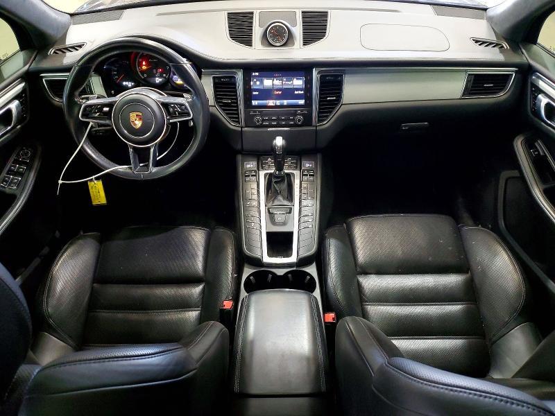2018 Porsche Macan Turbo