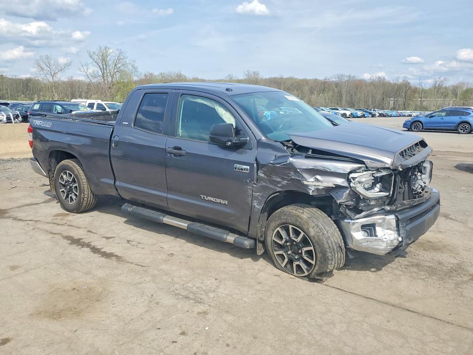 2018 Toyota Tundra SR5