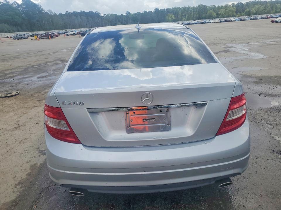 2010 Mercedes-Benz C300