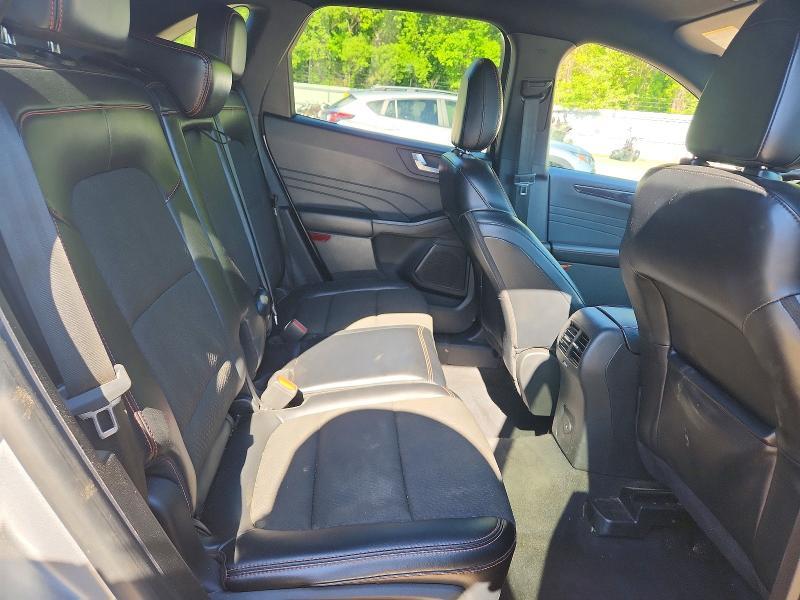 2023 Ford Escape st Line