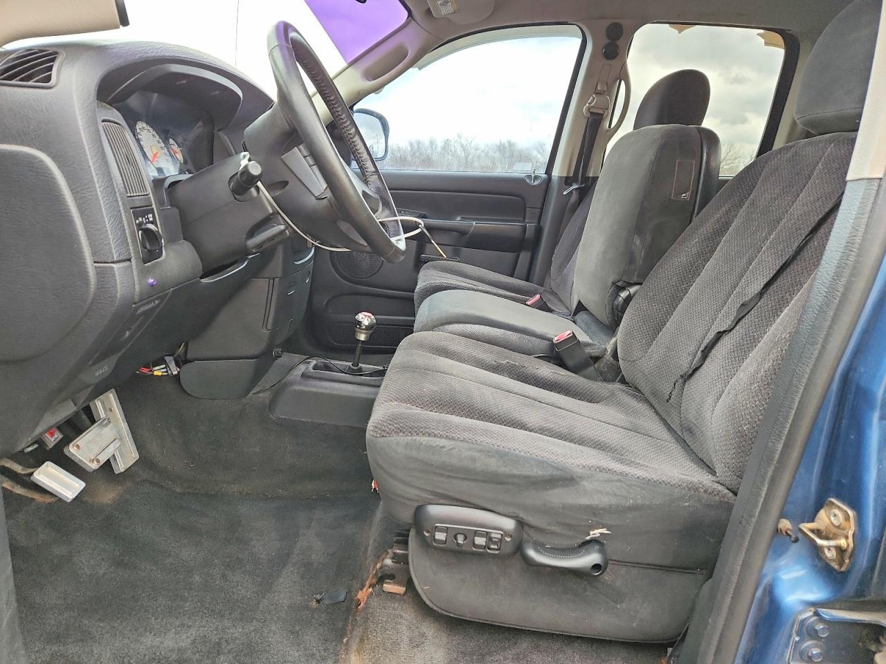 2003 Dodge RAM 1500 ST