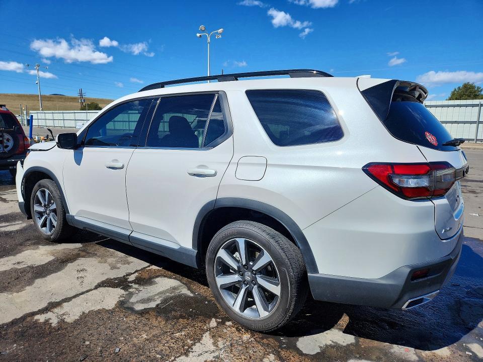 2025 Honda Pilot Touring