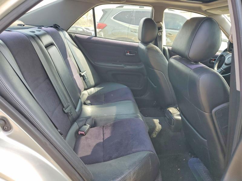 2001 Lexus Is 300 Base