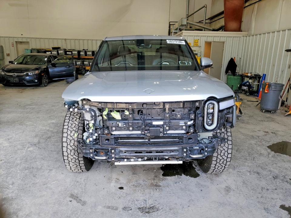 2022 Rivian R1T Adventure