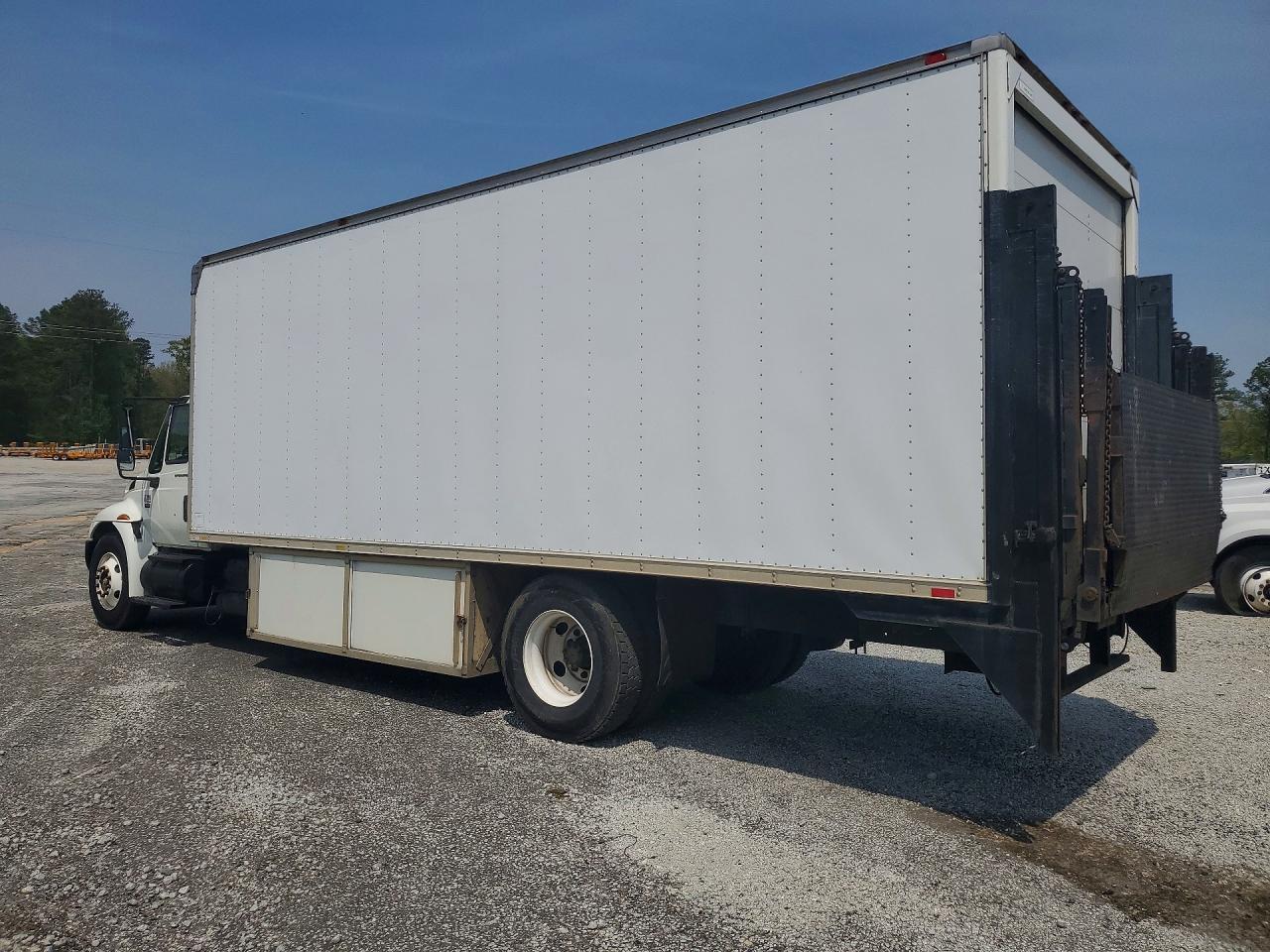 2005 International 4000 4200