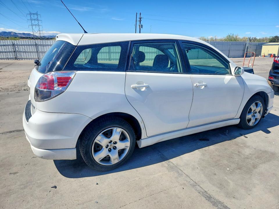 2005 Toyota Corolla Matrix xr