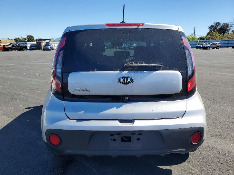 2017 KIA Soul Base