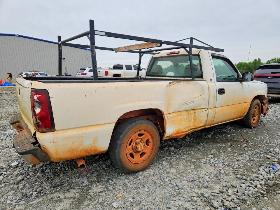 2004 Chevrolet Silverado C1500