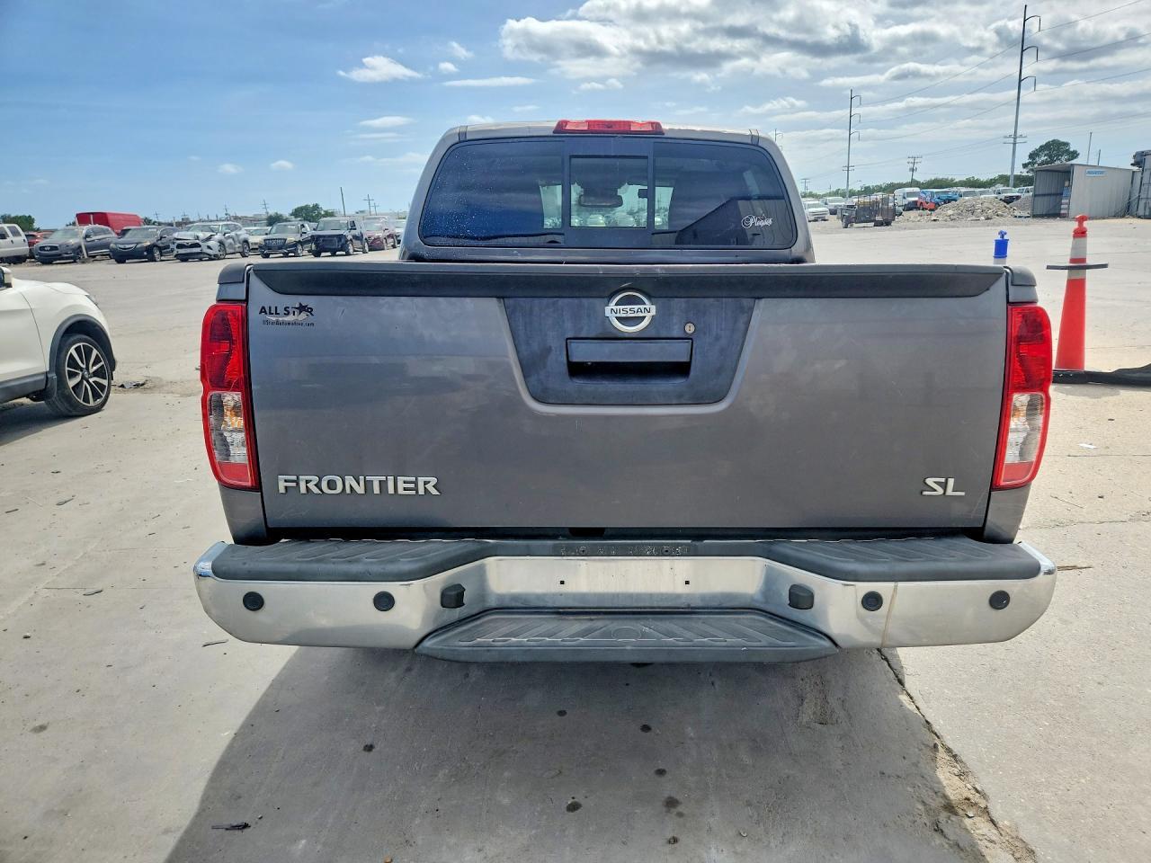 2019 Nissan Frontier SL